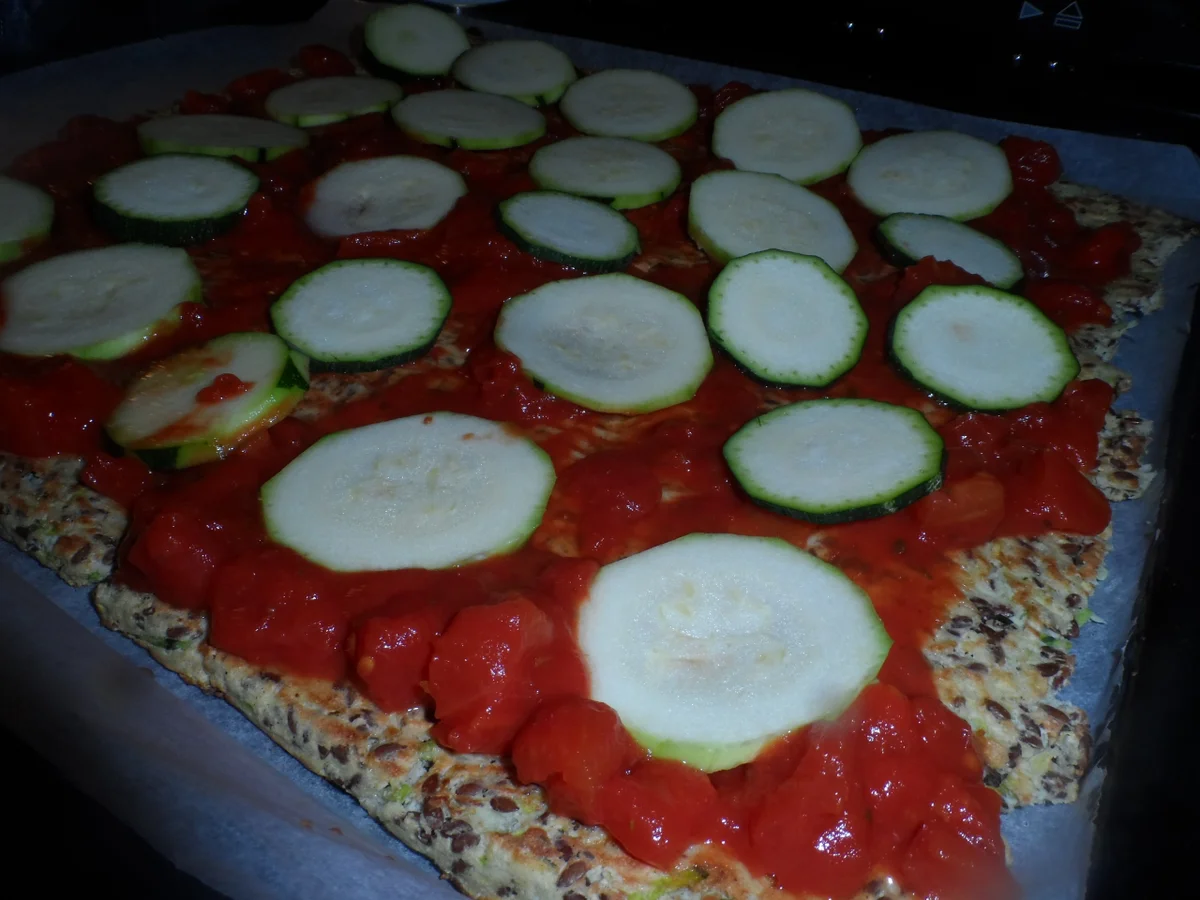 Rezept: BiNe` S LOW CARB PIZZA Bild Nr. 4625 BiNe` S LOW CARB PIZZA - Rezept - Bild Nr. 4625