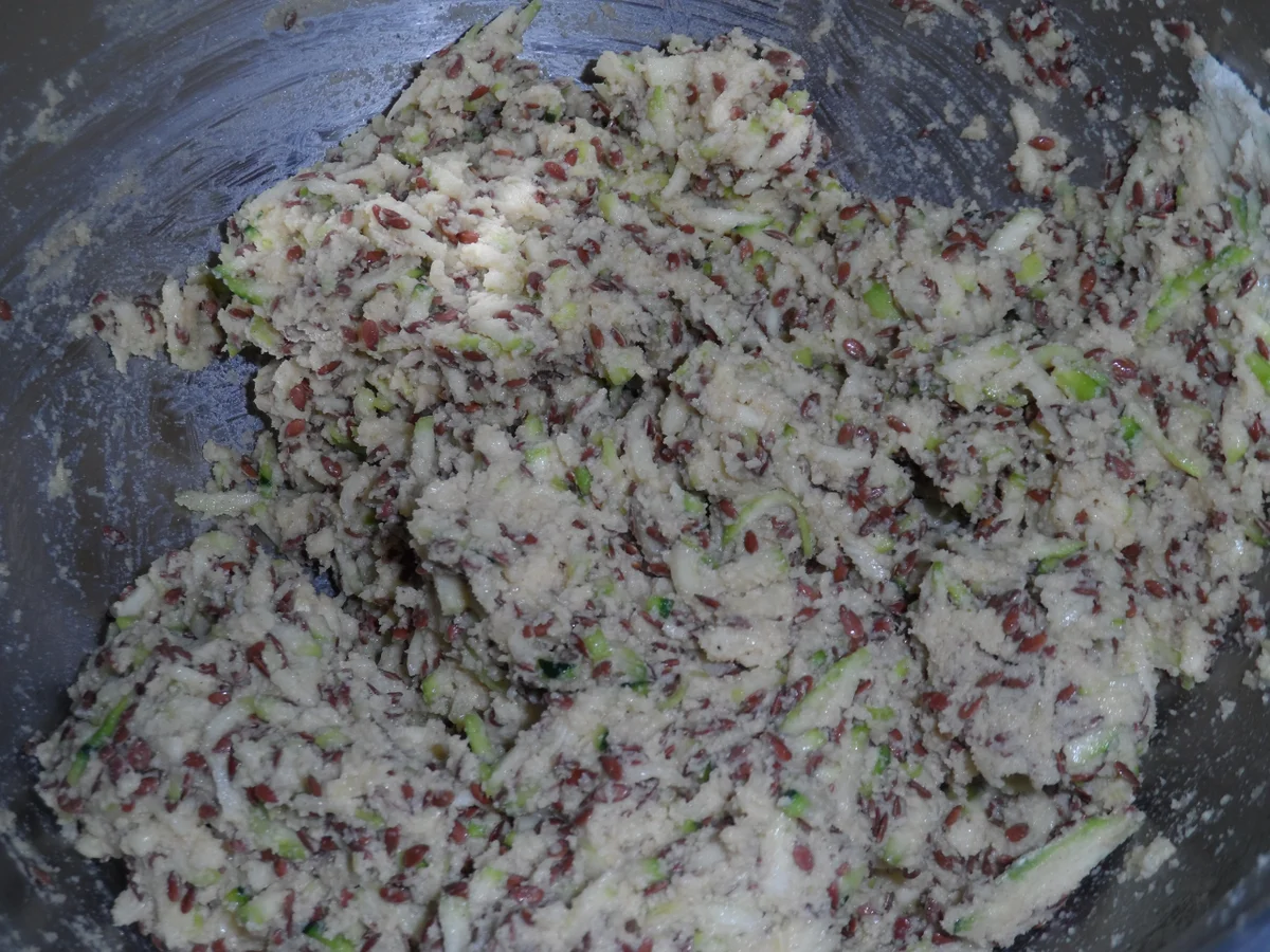 Rezept: BiNe` S LOW CARB PIZZA Bild Nr. 4626 BiNe` S LOW CARB PIZZA - Rezept - Bild Nr. 4626