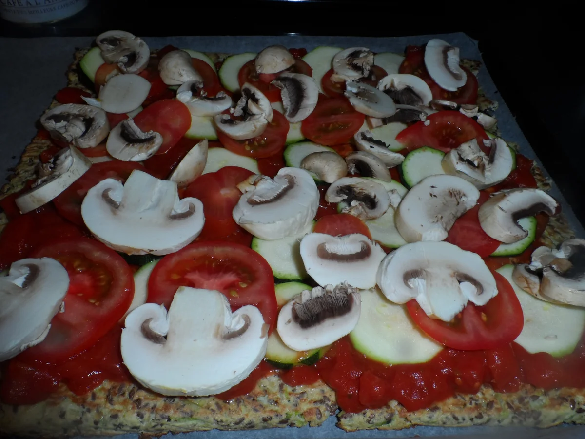 Rezept: BiNe` S LOW CARB PIZZA Bild Nr. 4628 BiNe` S LOW CARB PIZZA - Rezept - Bild Nr. 4628