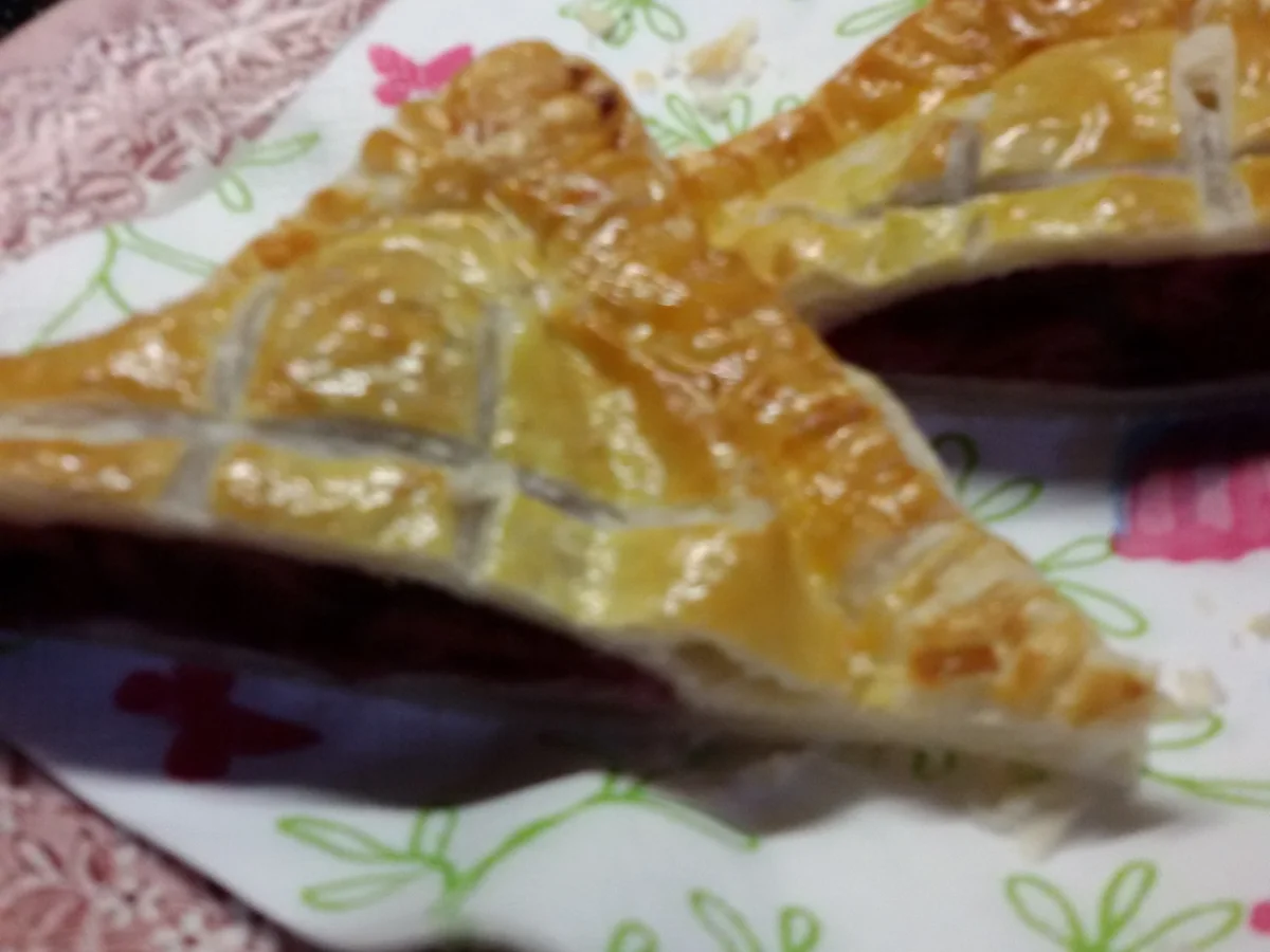 Rezept: Kirsch - Blätterteig Bild Nr. 4630 Kirsch - Blätterteig - Rezept - Bild Nr. 4630