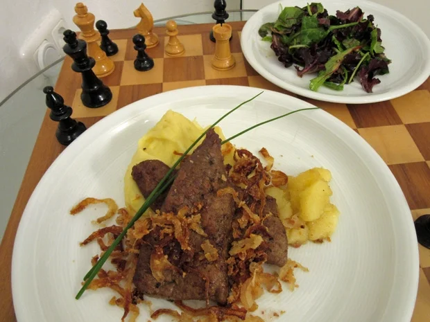 Kalbsleber mit Kartoffelpüree - Rezept - Bild Nr. 4630