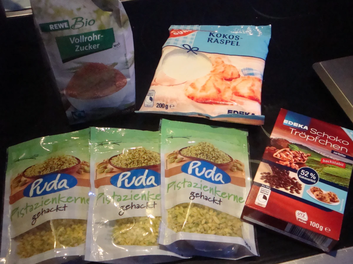 Rezept: Kokos-Nuss Kuchen Bild Nr. 4736 Kokos-Nuss Kuchen - Rezept - Bild Nr. 4736