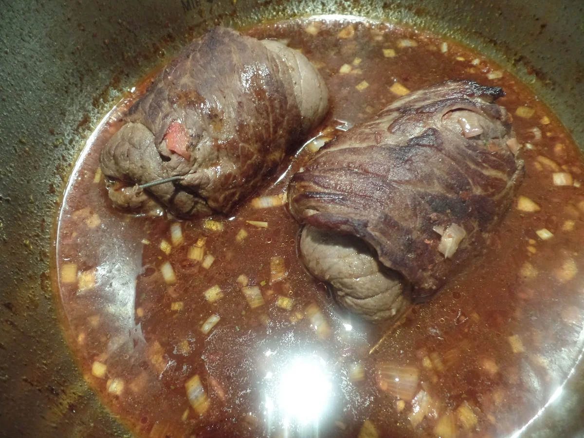 Ungarische Rinderrouladen - Rezept - Bild Nr. 4704