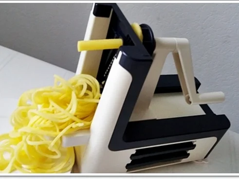 „Spagetti“ Rösti  mit Mascarpone, Lachs & Topioka Perlen - Rezept - Bild Nr. 4888