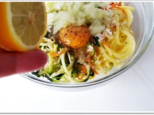 „Spagetti“ Rösti  mit Mascarpone, Lachs & Topioka Perlen - Rezept - Bild Nr. 4899