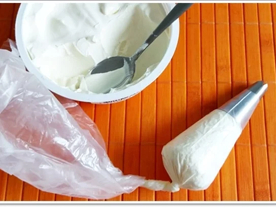 „Spagetti“ Rösti  mit Mascarpone, Lachs & Topioka Perlen - Rezept - Bild Nr. 4911