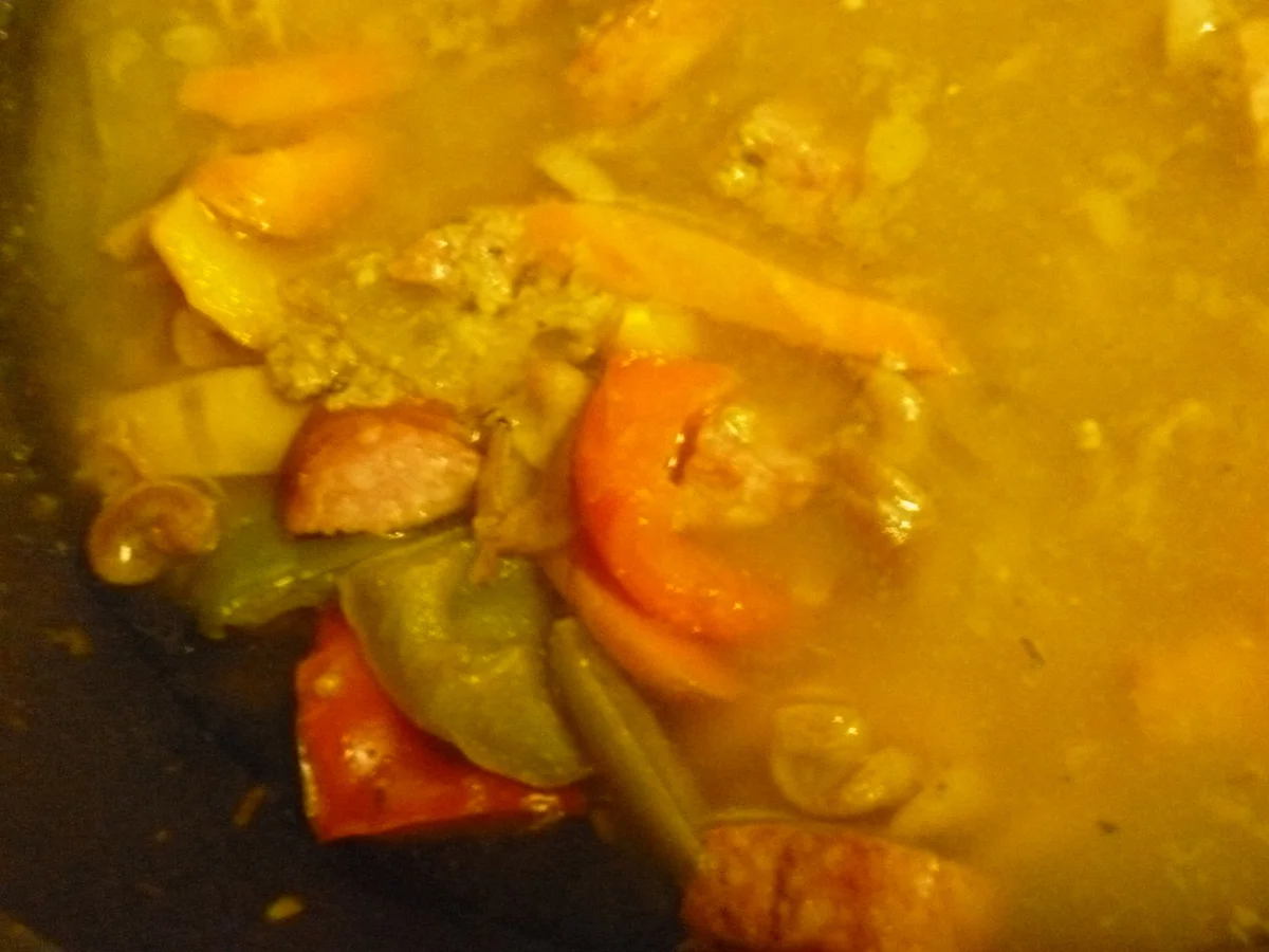 Paprikatopf mit Vollkornnudeln - Rezept - Bild Nr. 4905