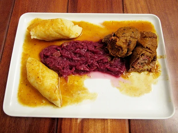 Rinder-Rouladen mit schlesischen Kartoffelmehlklößen - Rezept - Bild Nr. 4904