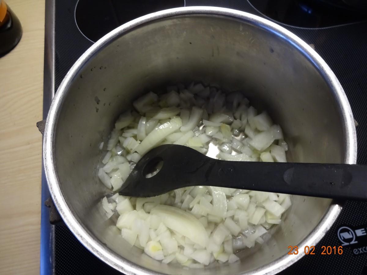 Meine leckere Tomatensuppe - schnell &amp; einfach - 86 kcal/100g