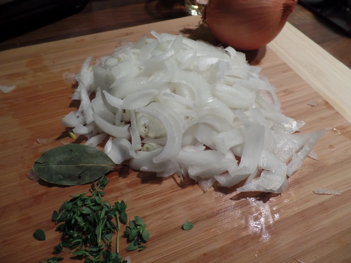 Rezept: Französische Zwiebelsuppe Bild Nr. 4912 Französische Zwiebelsuppe - Rezept - Bild Nr. 4912