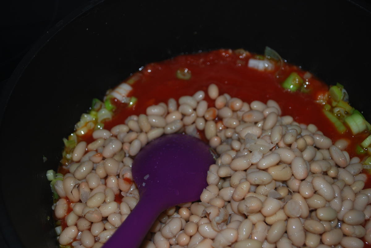 Cremige Tomaten-Bohnen-Suppe mit Garnelenspieß - Rezept - Bild Nr. 4935