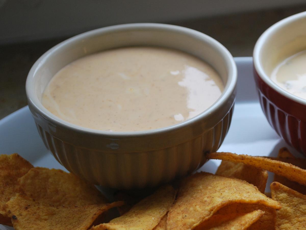 Nachos-Cheese-Dip - Rezept mit Bild - kochbar.de