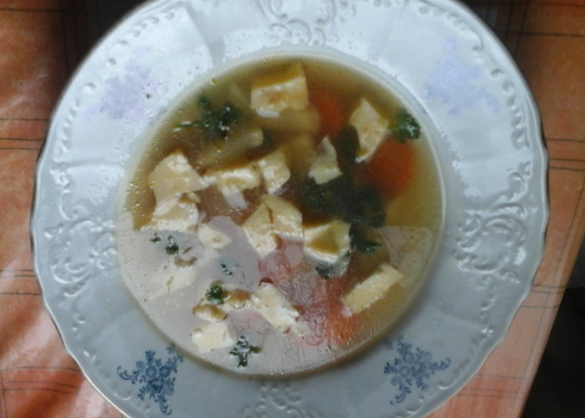 Svickowa mit Semmelknödeln und Gemüse-Rindfleischsuppe - Rezept - Bild Nr. 4945