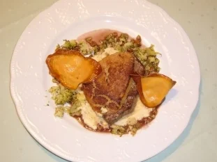 Rezept: Filet vom Belge Blanc Bleu mit Monschauer Senfkruste an Selleriemousse Filet vom Belge Blanc Bleu mit Monschauer Senfkruste an Selleriemousse - Rezept