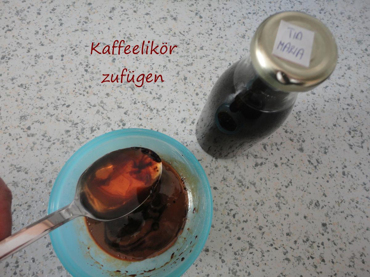 Kardinal Schnitte mit Kaffeecremefüllung - Rezept - Bild Nr. 4955