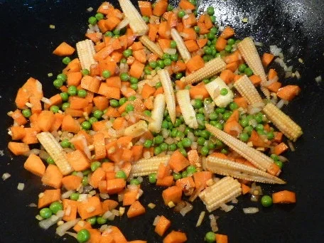 Eierreis mit Rinderfilet aus dem Wok - Rezept - Bild Nr. 4960