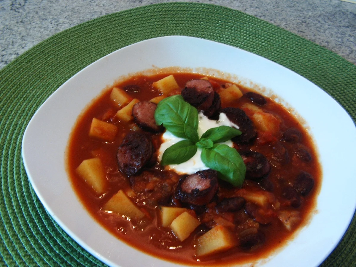 Rezept: Feuriger Eintopf Bild Nr. 4957 Feuriger Eintopf - Rezept - Bild Nr. 4957