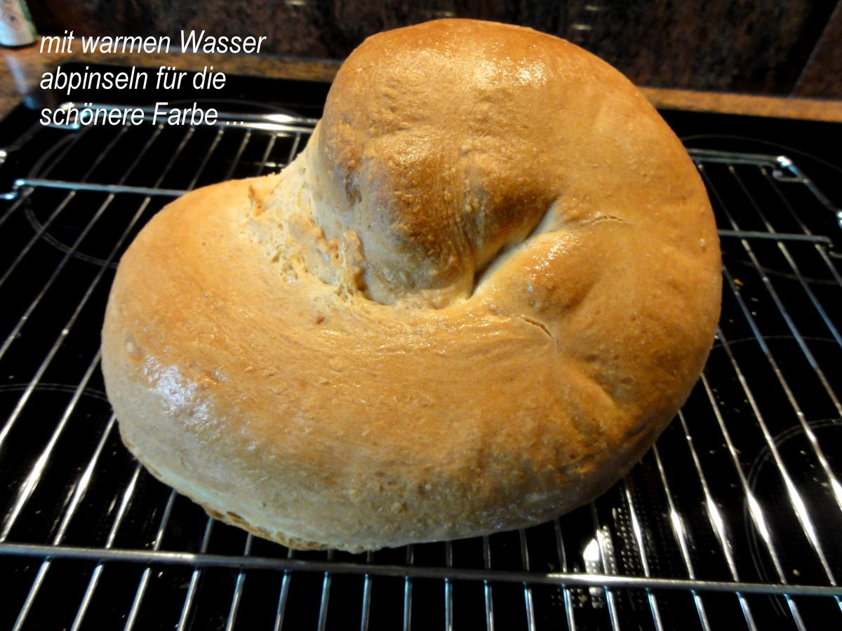 Brot:   DINKELKNOTEN (Weißbrot) - Rezept - Bild Nr. 4967