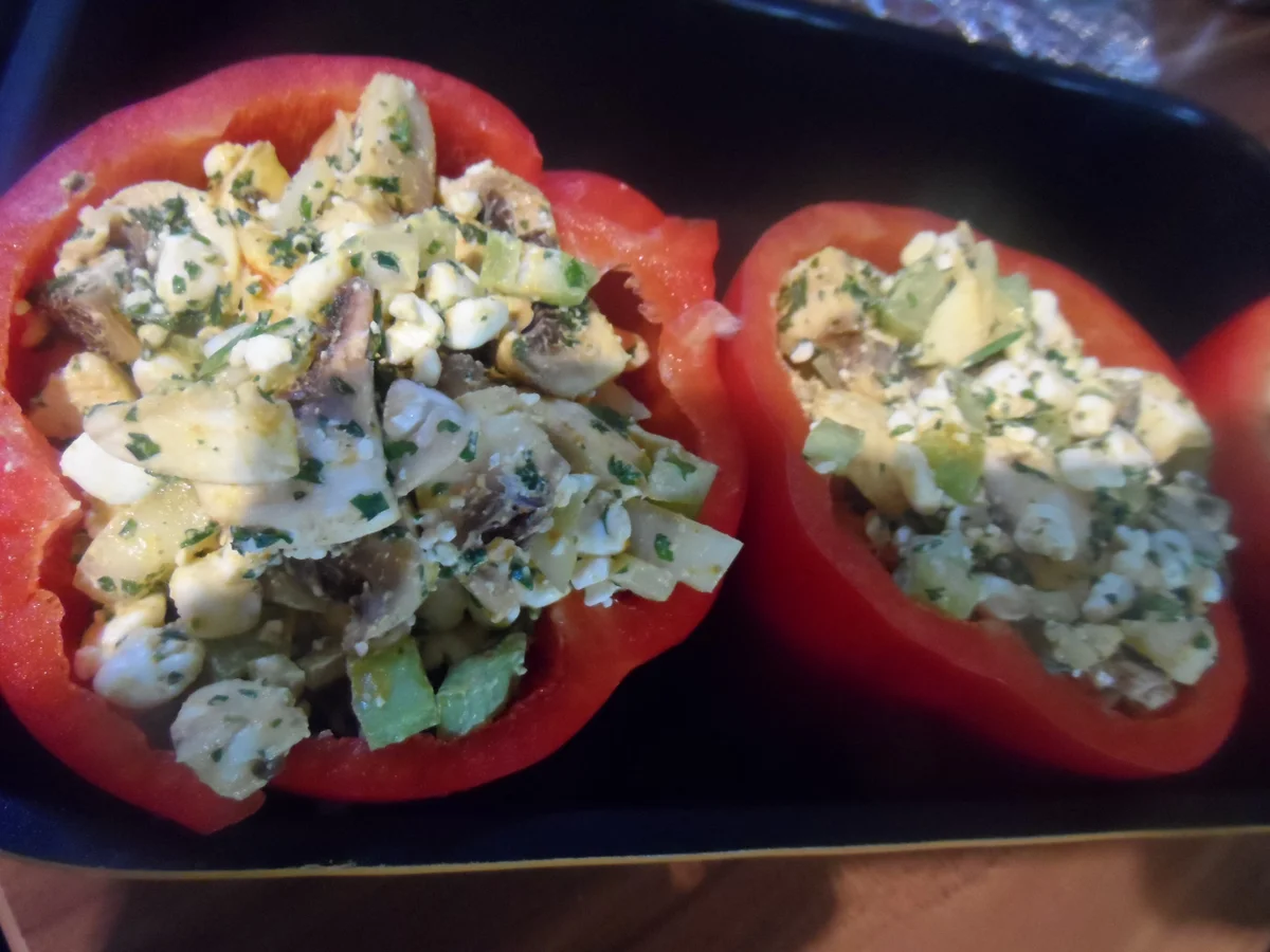 Rezept: BiNe` S GEFÜLLTE VEGETARISCHE PAPRIKA Bild Nr. 5027 BiNe` S GEFÜLLTE VEGETARISCHE PAPRIKA - Rezept - Bild Nr. 5027