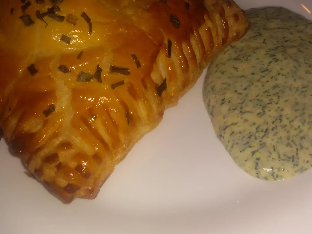 Rezept: Lachs mit Ei in Blätterteig Bild Nr. 5043 Lachs mit Ei in Blätterteig - Rezept - Bild Nr. 5043