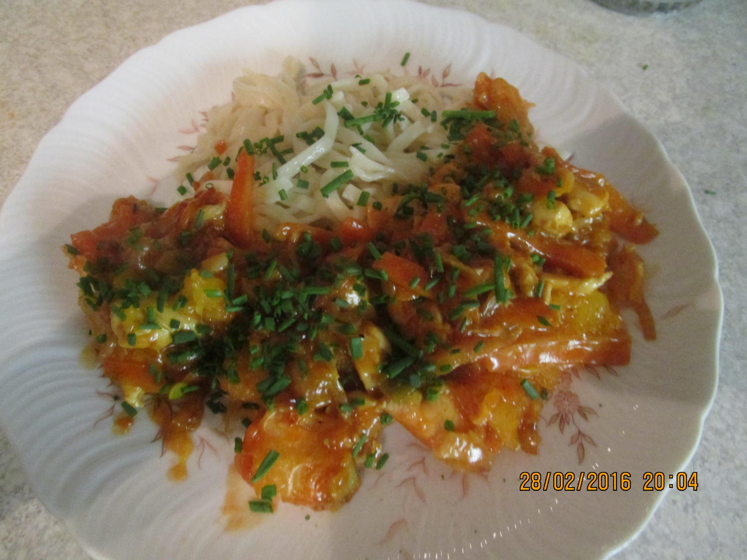 Gebratenes Hähnchen mit Ingwer - Rezept - kochbar.de