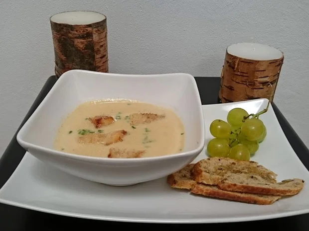 Silvanersüppchen mit Zimtbröckeli - Rezept - Bild Nr. 5049