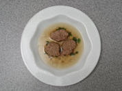 Wildkraftbrühe mit Leberklößchen - Rezept - Bild Nr. 5122