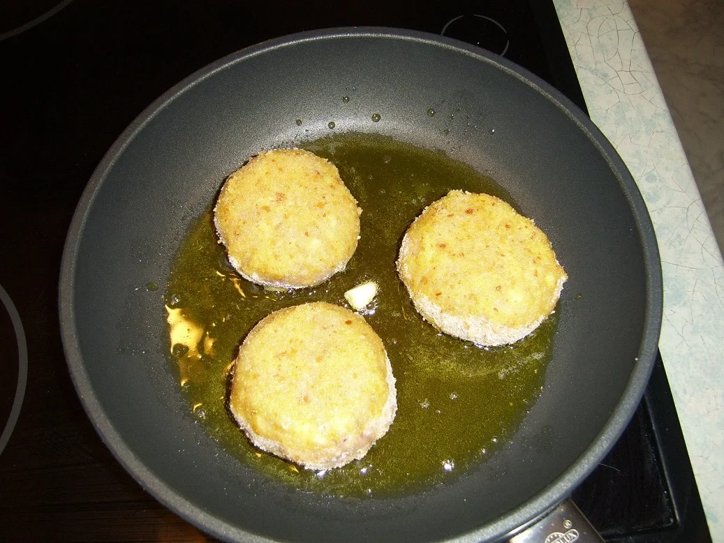 Rezept: "Huller" im Panademantel Bild Nr. 5234 "Huller" im Panademantel - Rezept - Bild Nr. 5234