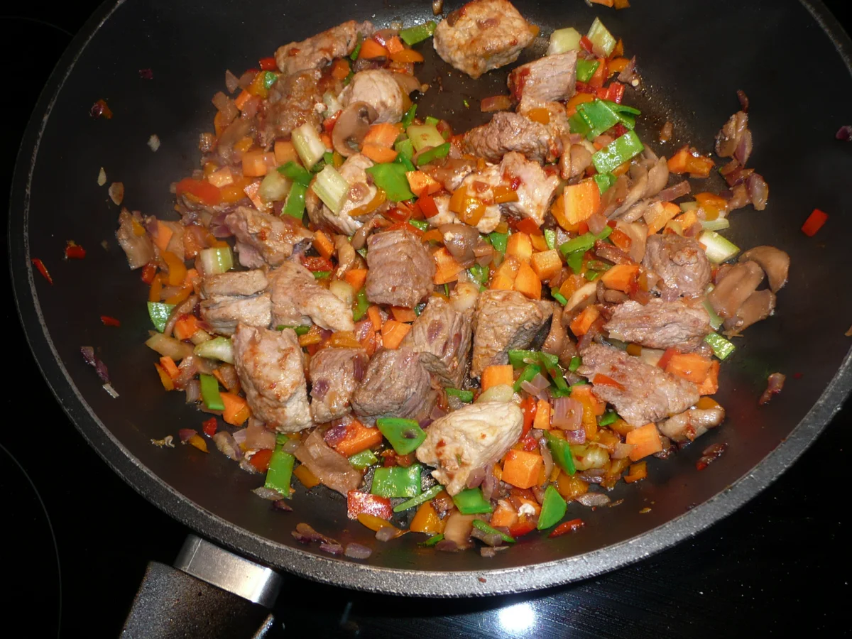 Gulasch - Reis - Pfanne - Rezept - Bild Nr. 5230