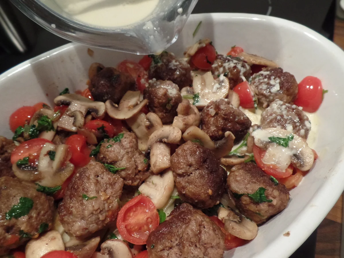 Gratin mit Hackbällchen - Rezept - Bild Nr. 5236