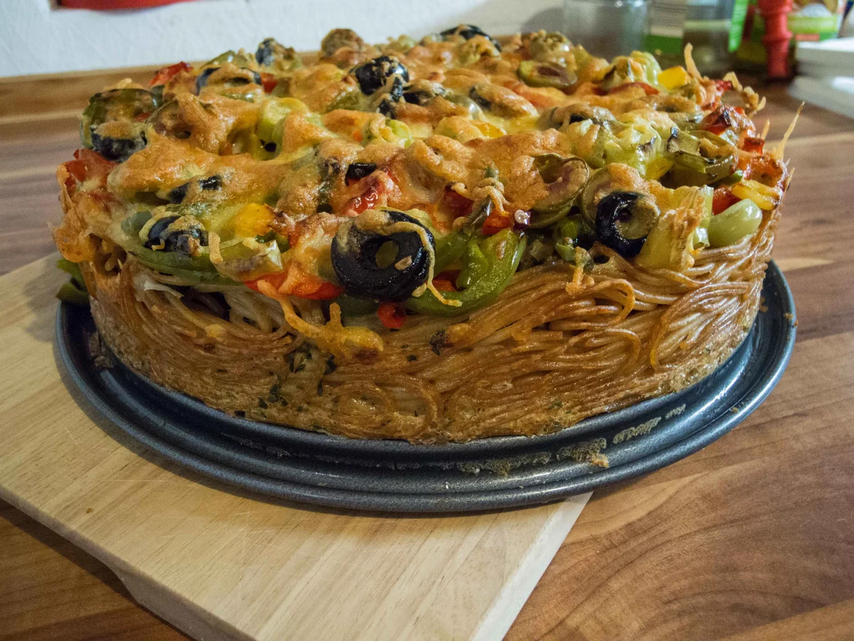 Spaghetti-Pizza - Rezept - Bild Nr. 2