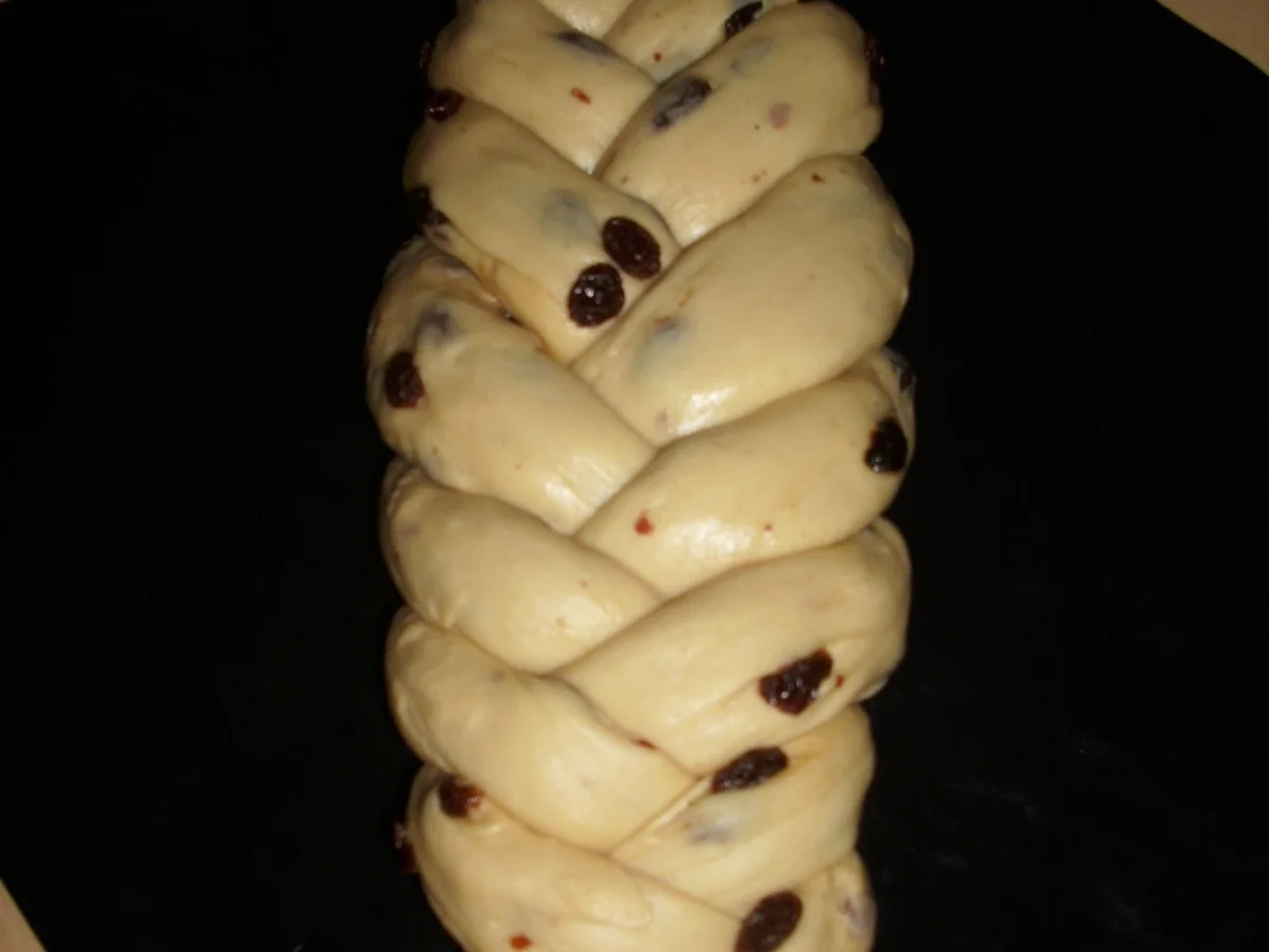 Rezept: Butter-Striezel Bild Nr. 9 Butter-Striezel - Rezept - Bild Nr. 9