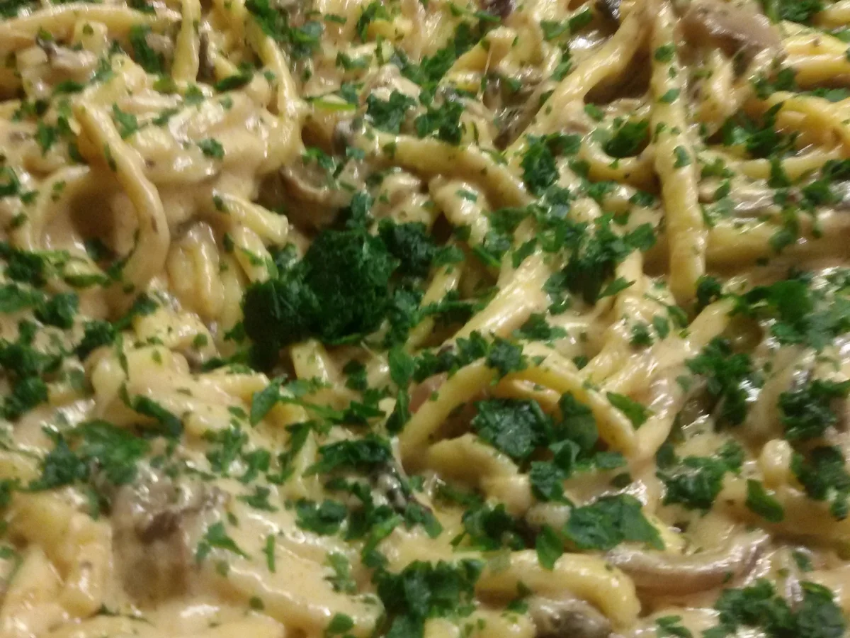 Rezept: Spätzle mit Champignons & Käse Bild Nr. 2 Spätzle mit Champignons & Käse - Rezept - Bild Nr. 2