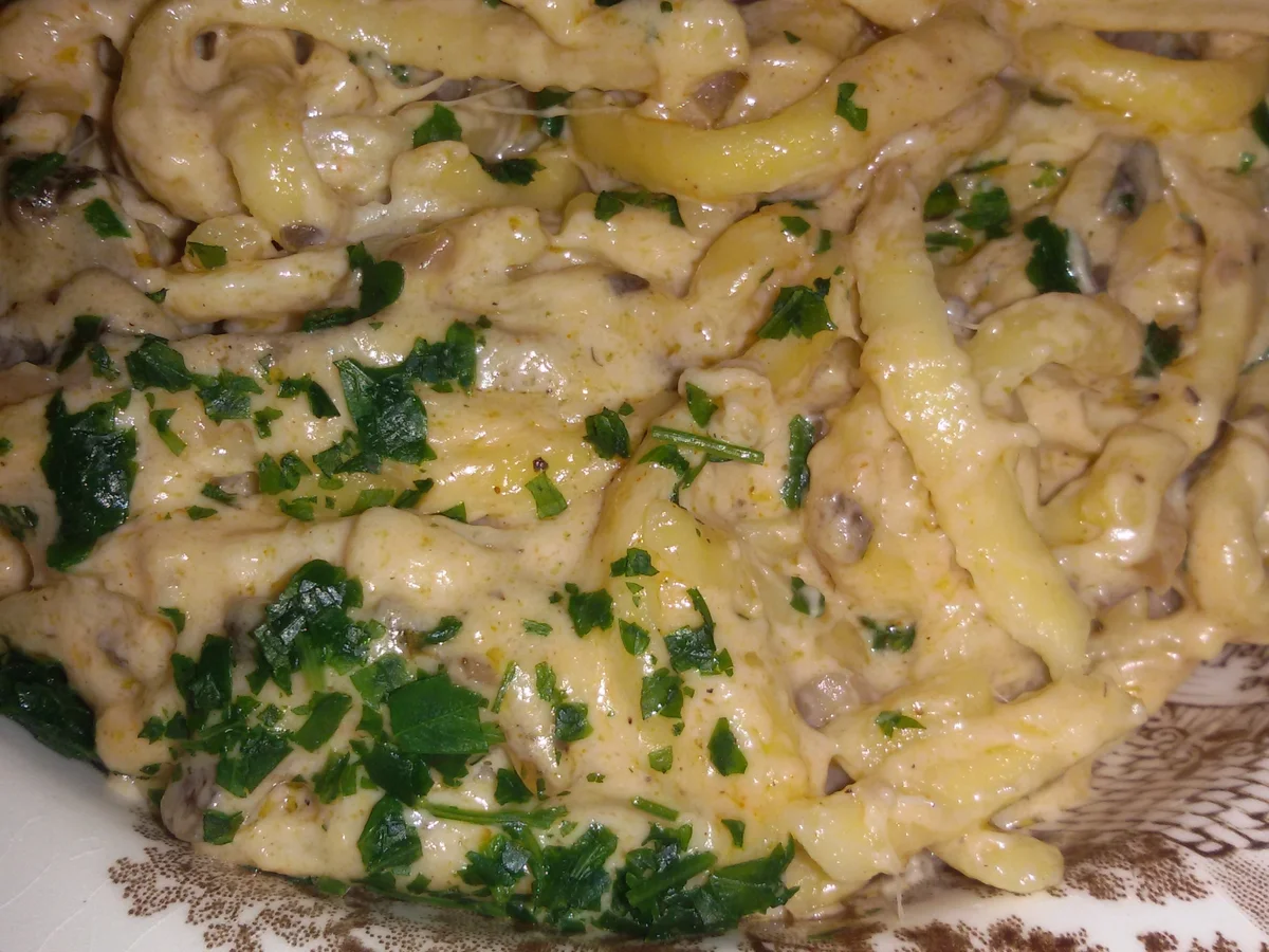 Rezept: Spätzle mit Champignons & Käse Bild Nr. 3 Spätzle mit Champignons & Käse - Rezept - Bild Nr. 3