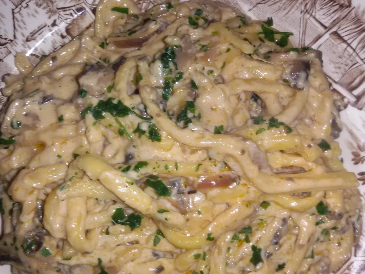 Rezept: Spätzle mit Champignons & Käse Bild Nr. 5 Spätzle mit Champignons & Käse - Rezept - Bild Nr. 5