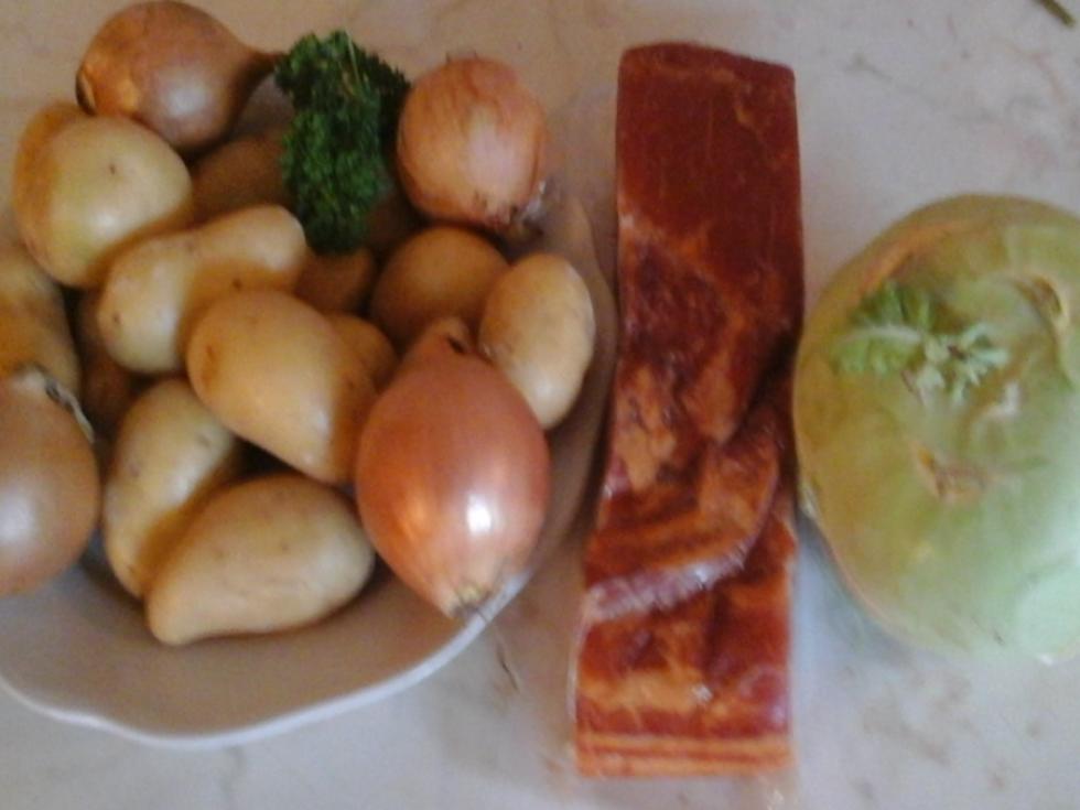 Geräucherter Bauchspeck mit Drillingen und Kohlrabi in Sauce Rezept kochbar.de