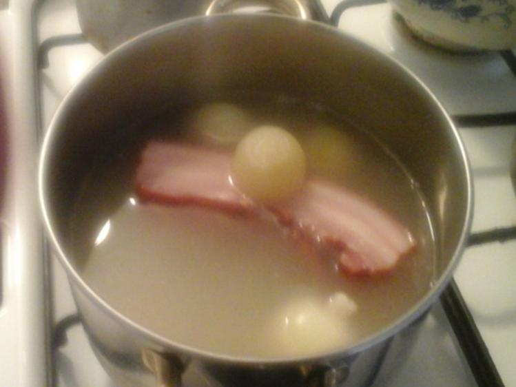 Geräucherter Bauchspeck mit Drillingen und Kohlrabi in Sauce einfach von MausVoh