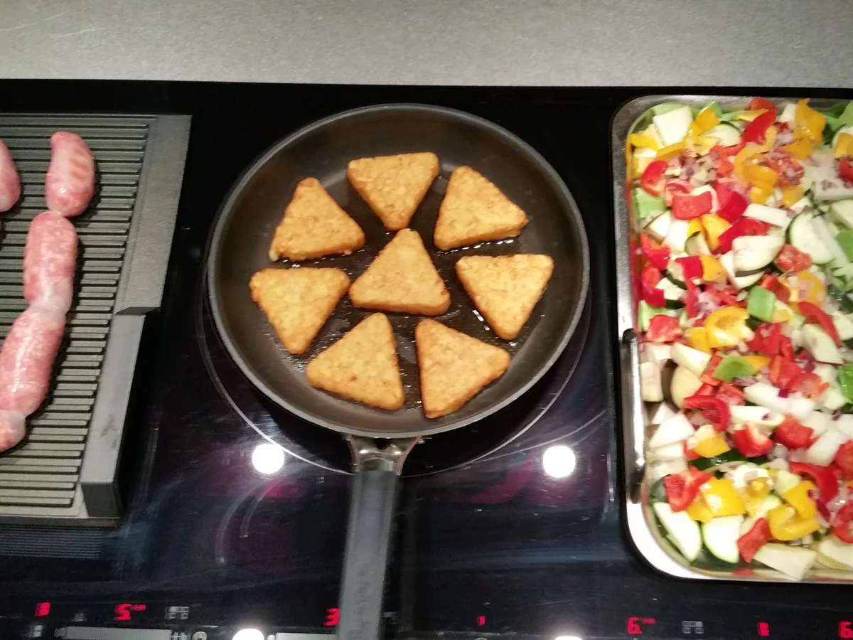 Rezept: Salsiccia mit gesundem Gemüse à la Biggi Bild Nr. 2 Salsiccia mit gesundem Gemüse à la Biggi - Rezept - Bild Nr. 2