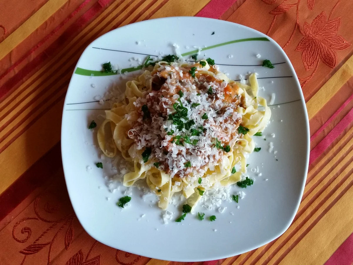 Bolognese Ragout mit verschiedenen Fleischsorten - Rezept - Bild Nr. 2