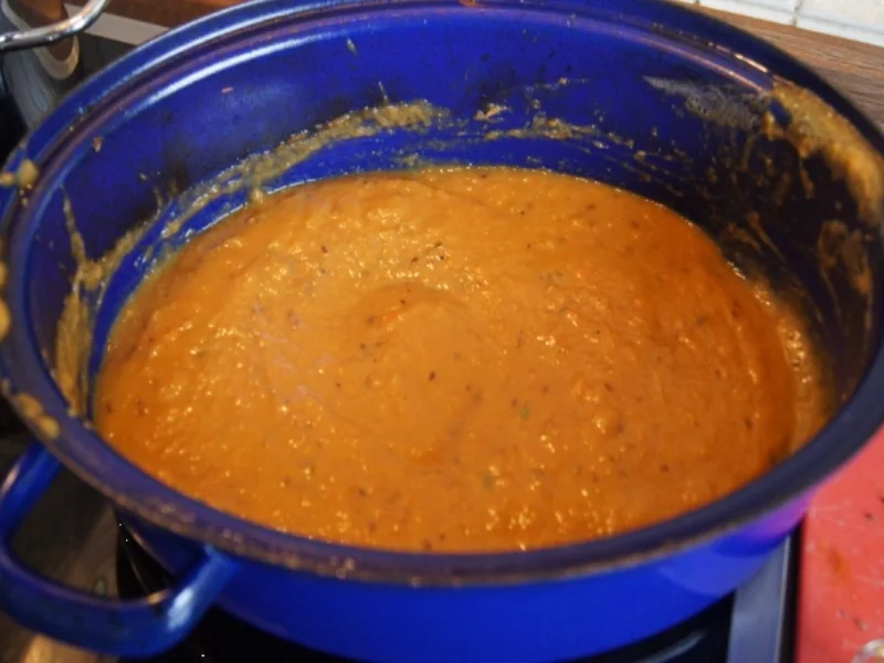 Schweineschulterbraten mit Sauce, Thüringer Knödel und Rotkohl - Rezept - Bild Nr. 9