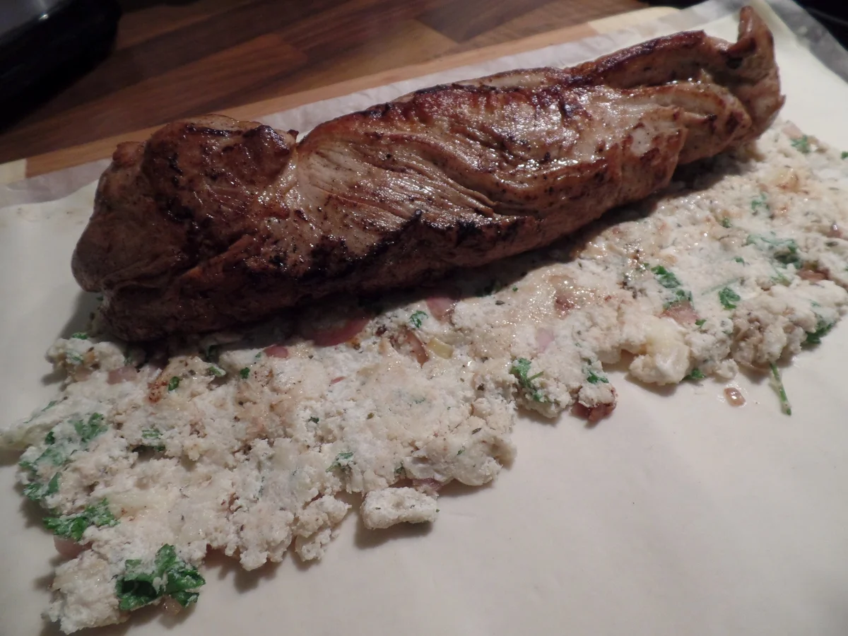 Schweinefilet mit Käsekruste im Blätterteigmantel - Rezept - Bild Nr. 6