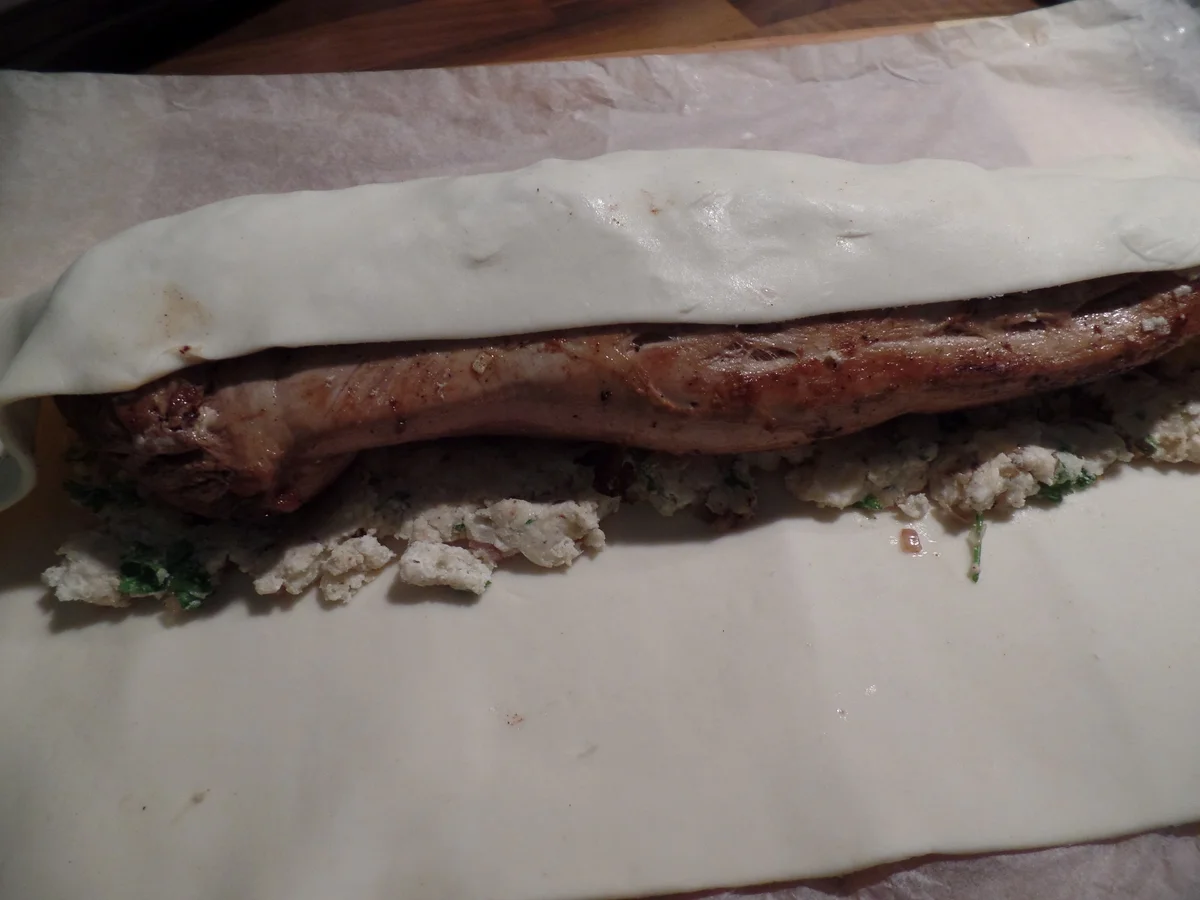 Schweinefilet mit Käsekruste im Blätterteigmantel - Rezept - Bild Nr. 7