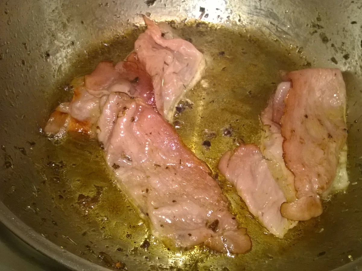 Rezept: Fruchtiger Eiersalat mit Schwarzwälder Rohschinken und Kräuterseitlingen Bild Nr. 6 Fruchtiger Eiersalat mit Schwarzwälder Rohschinken und Kräuterseitlingen - Rezept - Bild Nr. 6