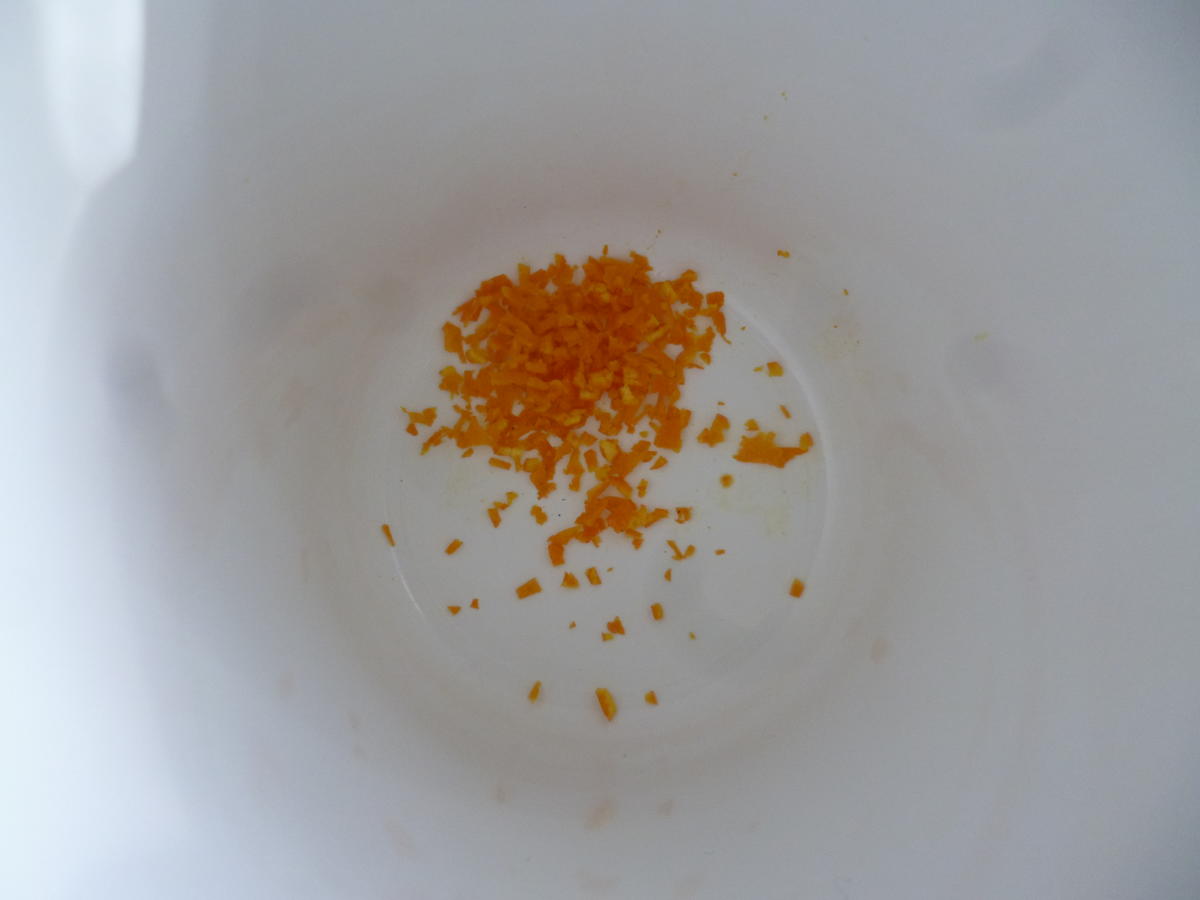 Orangenmarzipan-Eier - Rezept - Bild Nr. 2