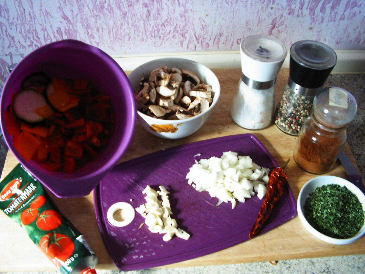 Paprika-Champignon-Gemüse - Rezept mit Bild - kochbar.de