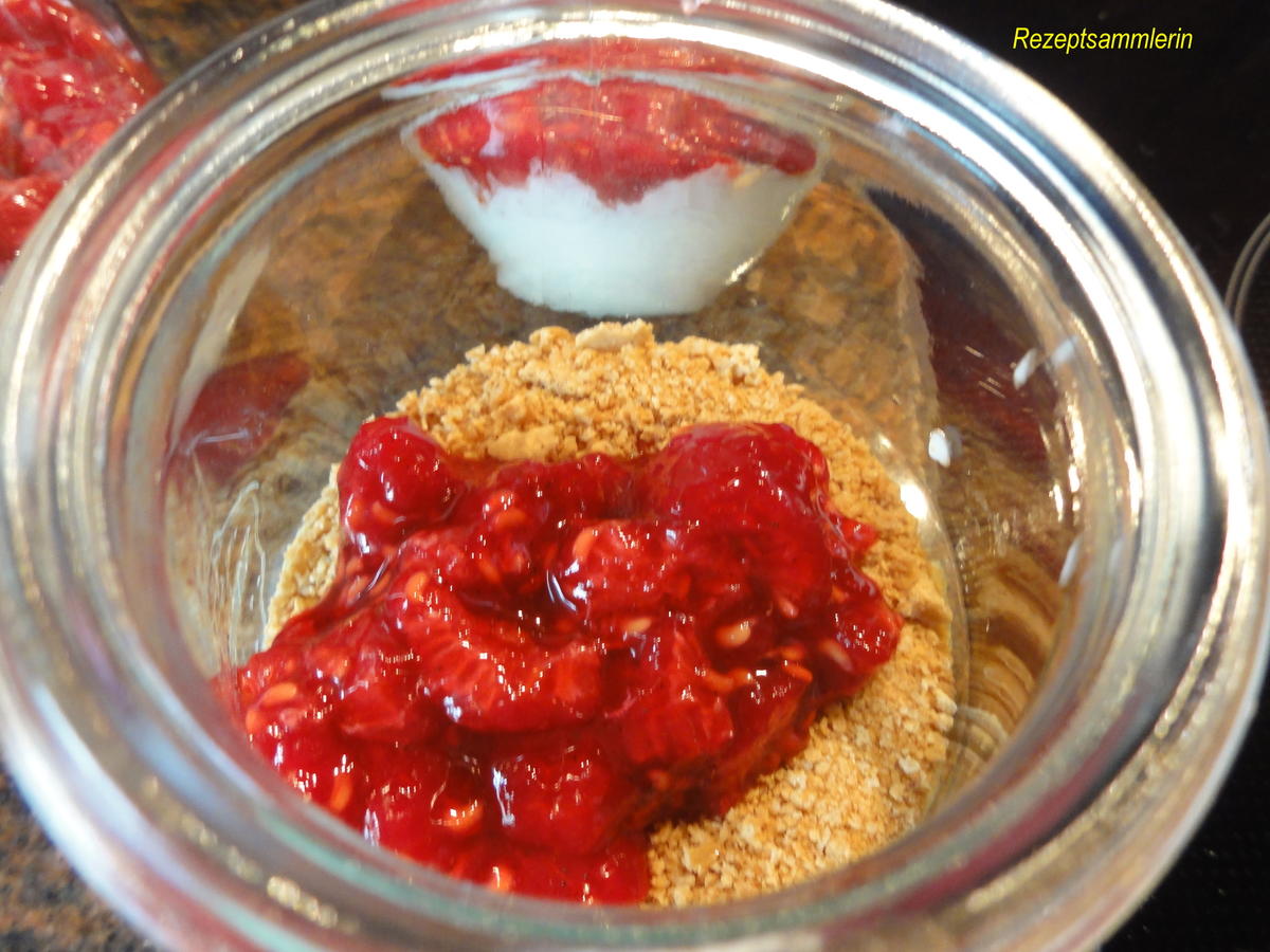 Dessert: VANILLEJOGHURT mit Himbeeren - einfach - von Rezeptsammlerin