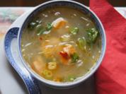 Glasnudelsuppe mit Garnelenschwänzen - Rezept