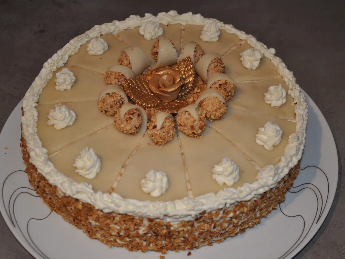 Rezept: Giotto Torte Bild Nr. 2 Giotto Torte - Rezept - Bild Nr. 2