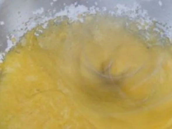 VLA (holländische Spezialität) mit heissen Kirschen - Rezept - Bild Nr. 7