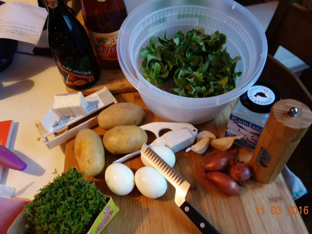 Rapunzelsalat nach Waltl; - Rezept - Bild Nr. 4